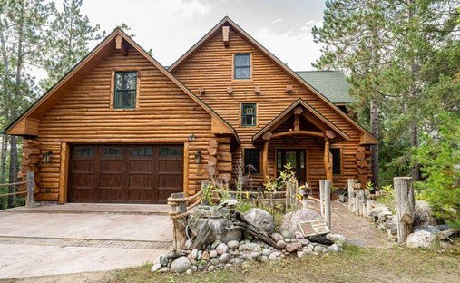 House in Atlanta, Michigan, United States 1