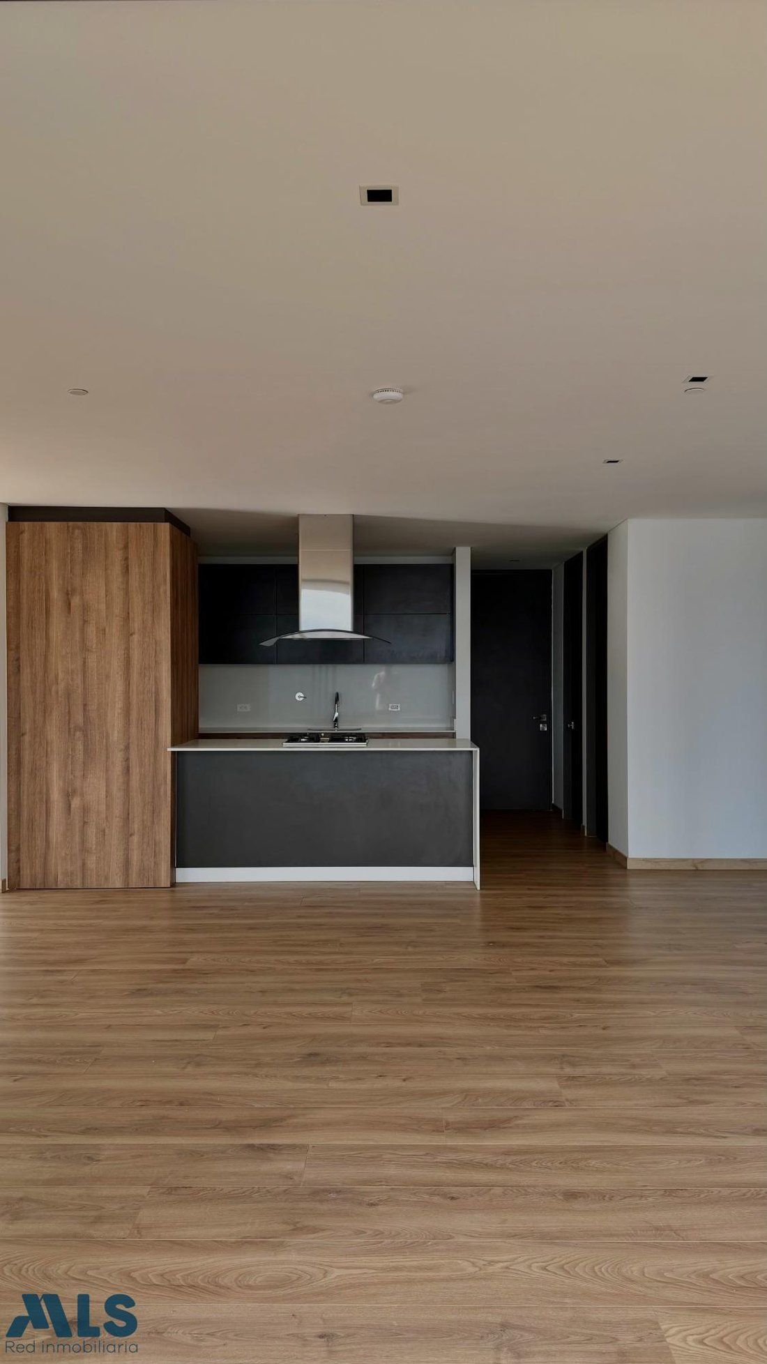 Apartment in Medellín, Antioquia, Colombia 5 - 18316281