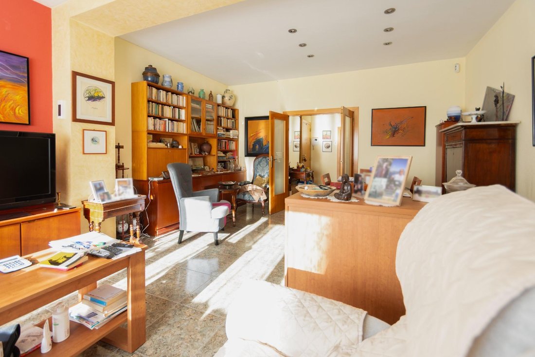 Apartment in Eixample, Barcelona, Spain 3 - 18313031