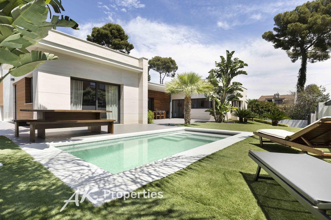House in Castelldefels, Catalonia, Spain 1 - 18312122