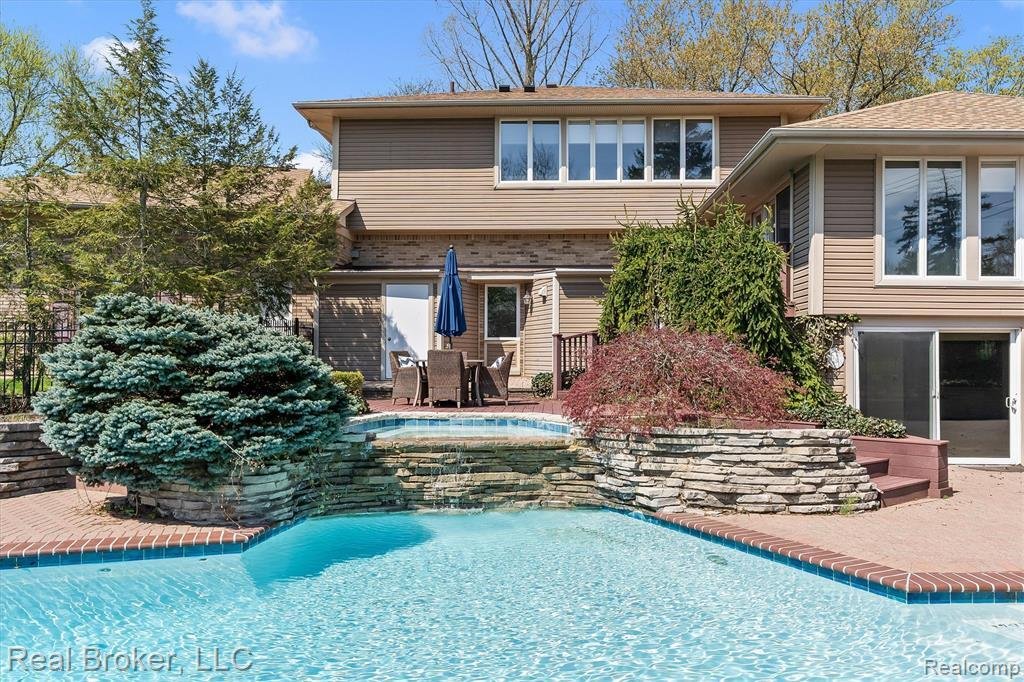 House in Bloomfield Hills, Michigan, United States 3 - 18309477