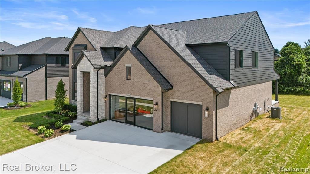 House in New Baltimore, Michigan, United States 5 - 18309240