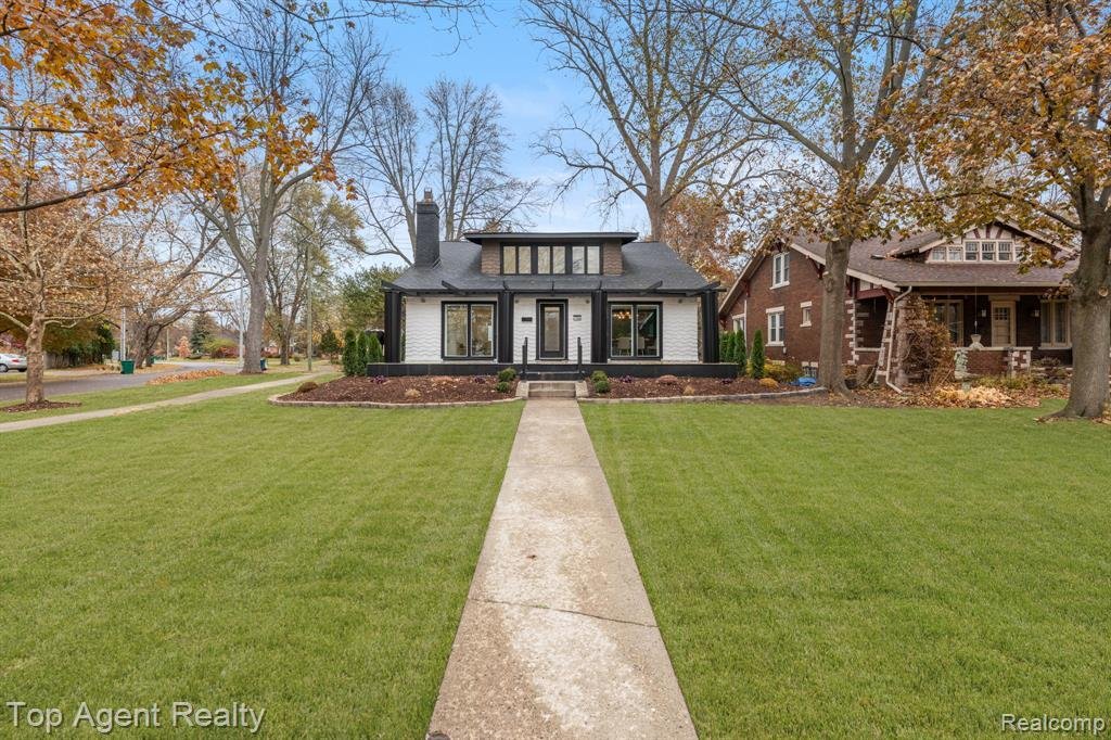 House in Grosse Pointe Park, Michigan, United States 3 - 18309168