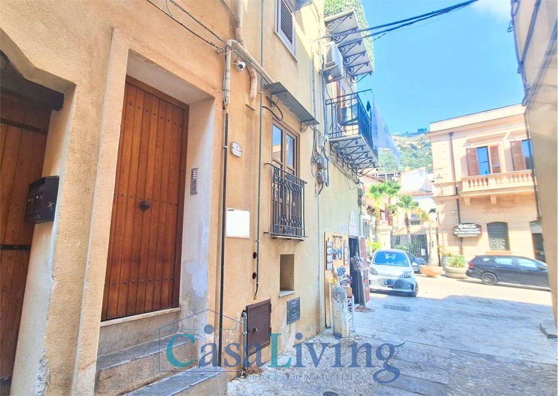 Apartment in Monreale, Sicily, Italy 2 - 18300655
