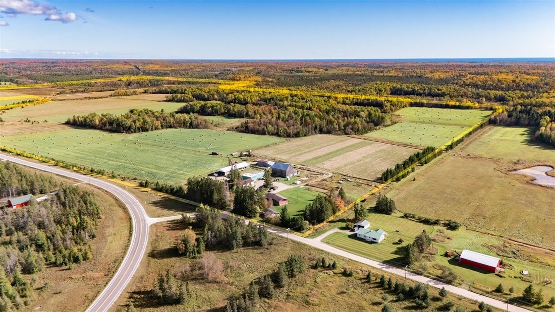 House in Goetzville, Michigan, United States 3 - 18308783