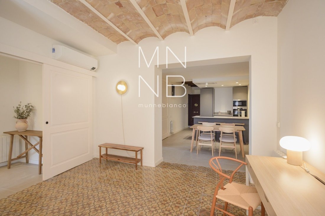 Apartment in Ciutat Vella, Barcelona, Spain 5 - 18313753