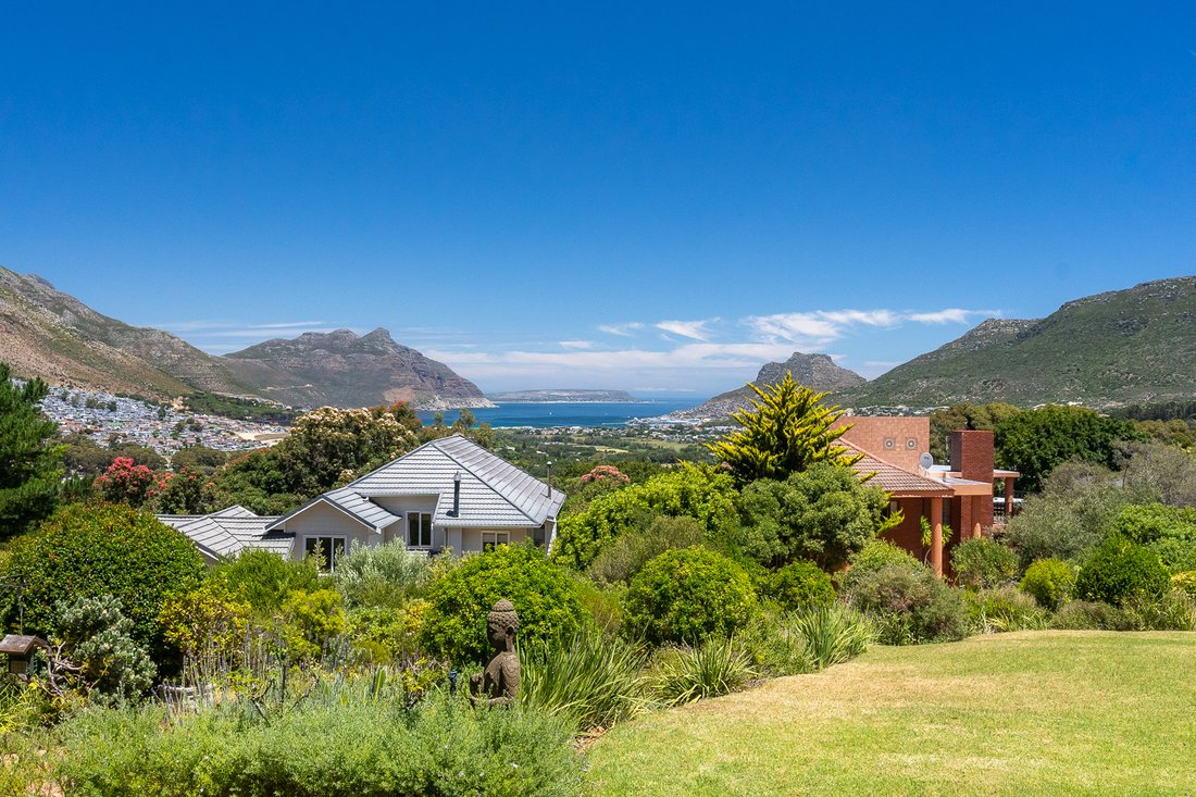 House in Ruyteplaats Private Mountain Estate, Cape Town, Western Cape 3 - 18310894