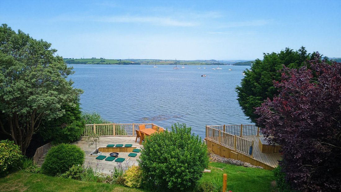 House in Saltash, England 4 - 18316103