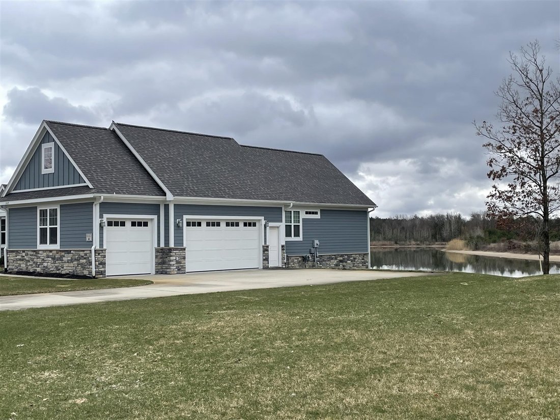 House in Stanwood, Michigan, United States 2 - 18308975