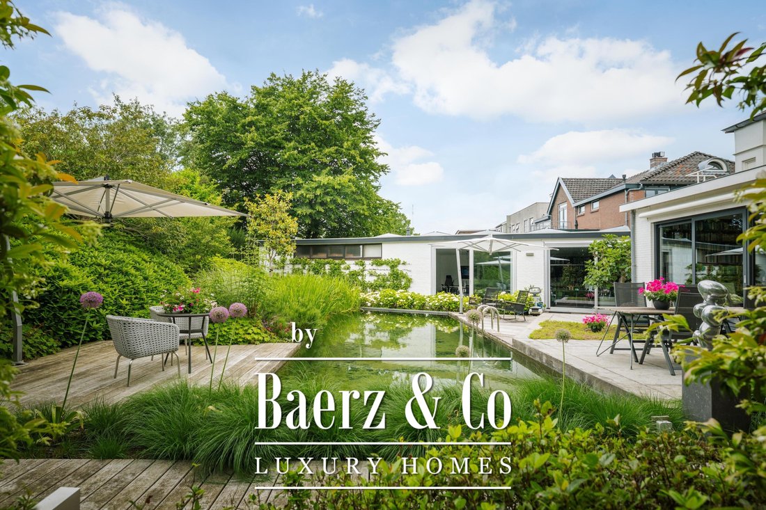 Villa in Deventer, Overijssel, Netherlands 3 - 18314834
