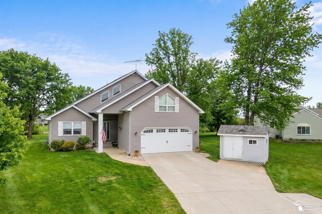 House in Onsted, Michigan, United States 4 - 18308770