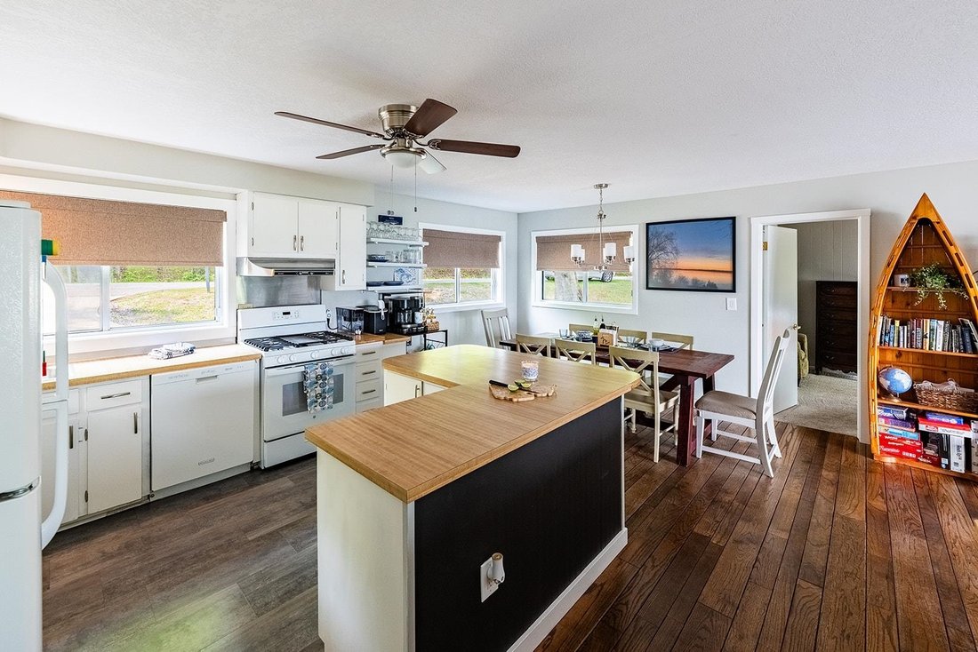 House in Rapid City, Michigan, United States 4 - 18308921