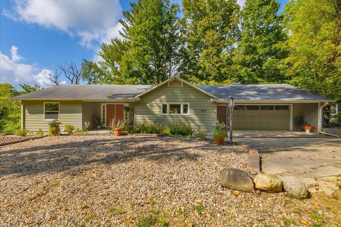 House in Grand Junction, Michigan, United States 2 - 18310069
