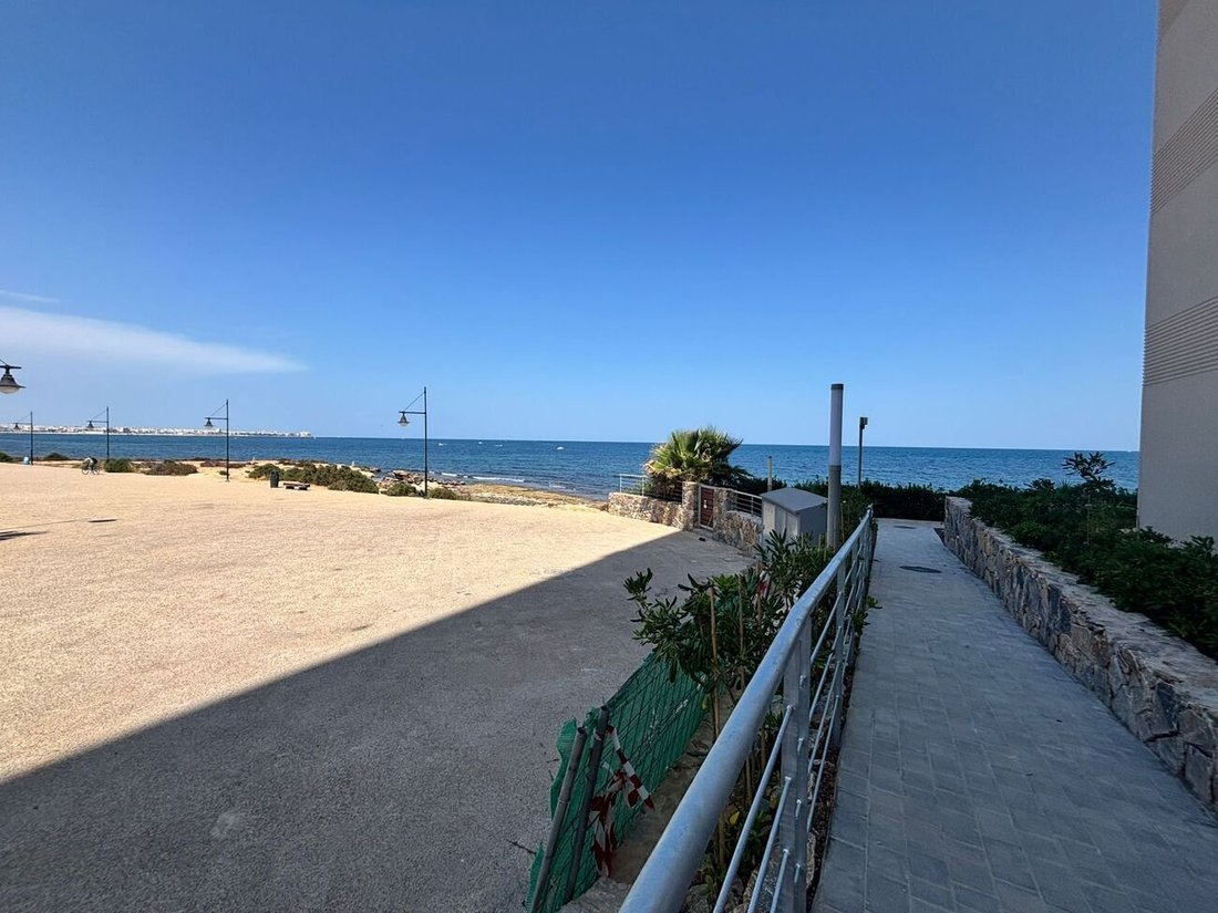 Appartamento a Orihuela, Comunità Valenzana, Spagna 2 - 18314949