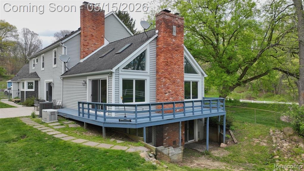House in SPRINGFLD Township, Michigan, United States 4 - 18309575