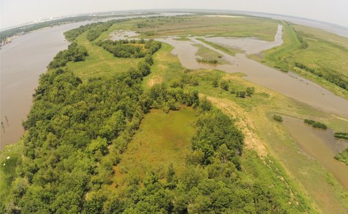 Land in Port Neches, Texas, Vereinigte Staaten 1