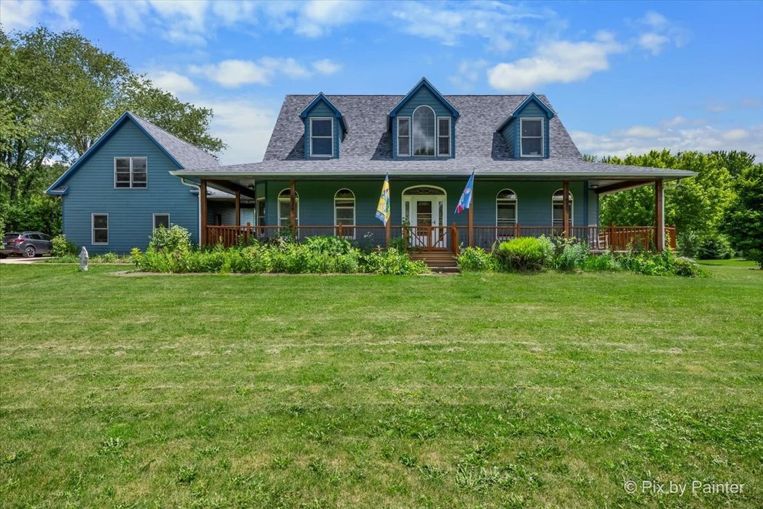 House in Harvard, Illinois, United States 1 - 18316355