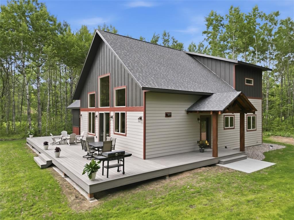 House in Hayward, Wisconsin, United States 1 - 18312178