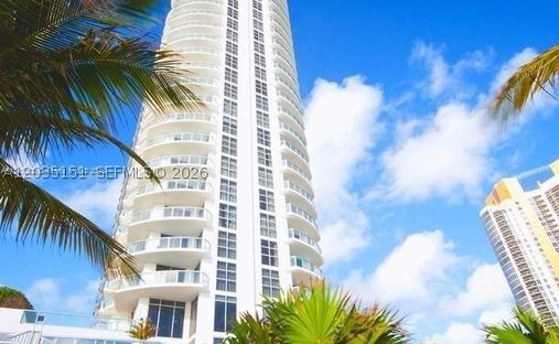 Condo in Golden Beach, Florida, United States 1