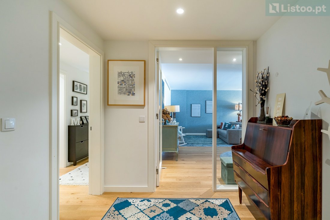 Apartment in Lordelo do Ouro e Massarelos, Porto District, Portugal 3 - 18001297