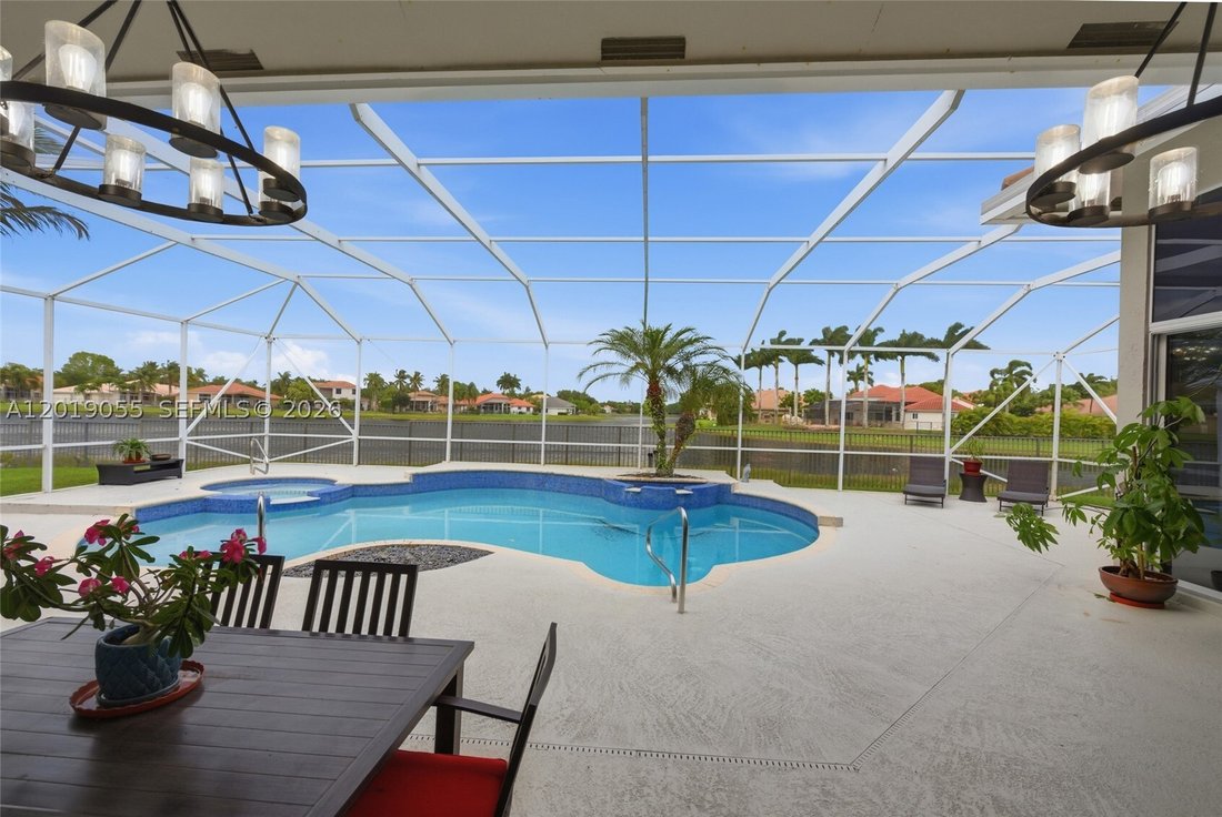 House in Weston, Florida, United States 3 - 17920060