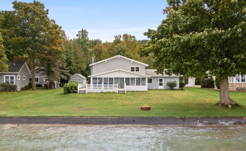 House in Beulah, Michigan, United States 1