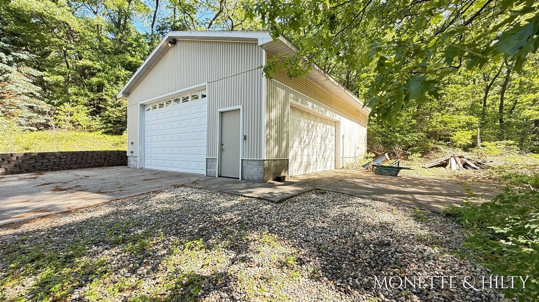 House in Twin Lake, Michigan, United States 3 - 18308893