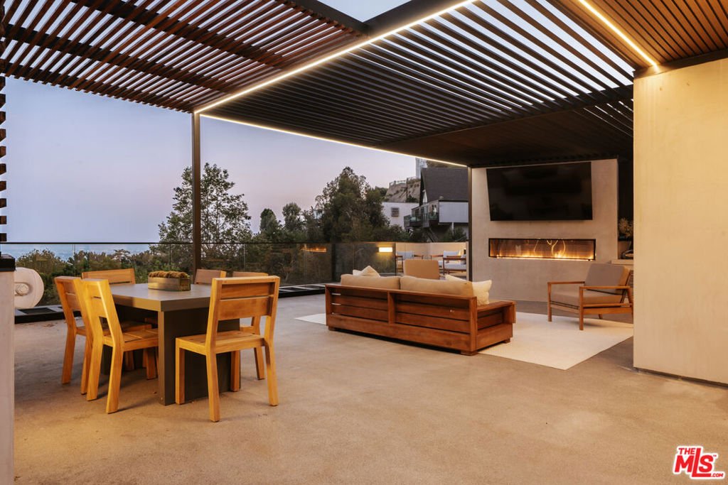 House in Los Angeles, California, United States 5 - 18312353