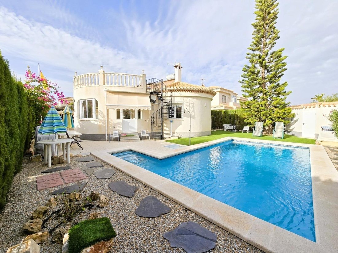 House in Playa Flamenca, Orihuela, Valencian Community 1 - 18314857