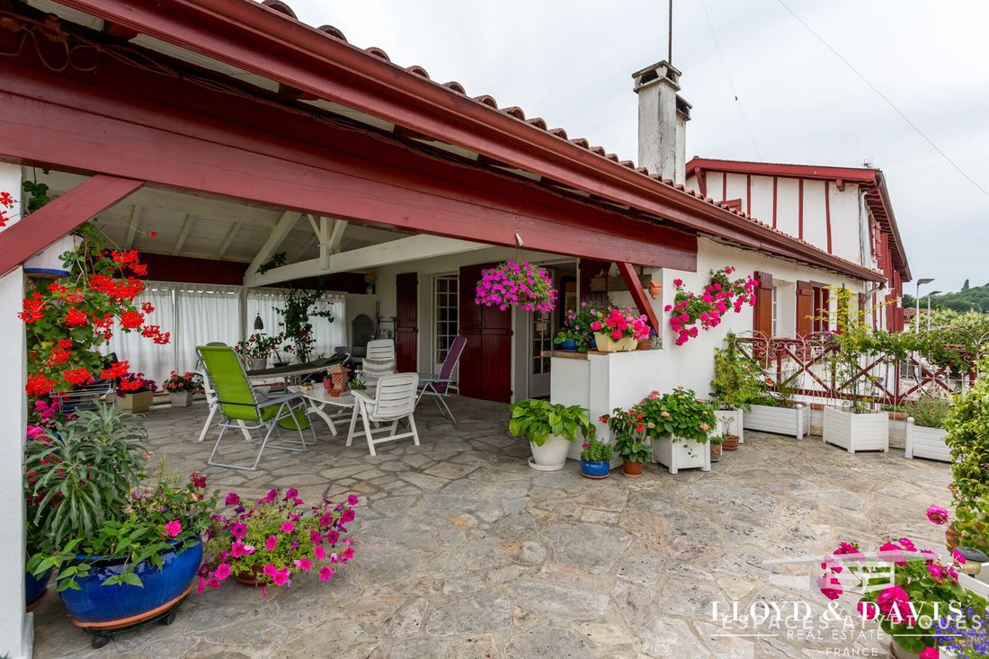 Country House in La Bastide-Clairence, Nouvelle-Aquitaine, France 1 - 18139114