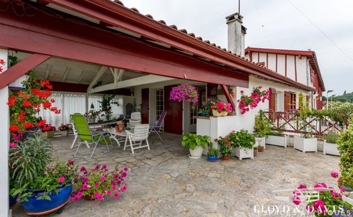 Country House in La Bastide-Clairence, Nouvelle-Aquitaine, France 1