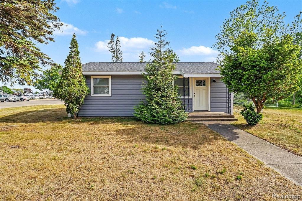 House in Ludington, Michigan, United States 5 - 18314098