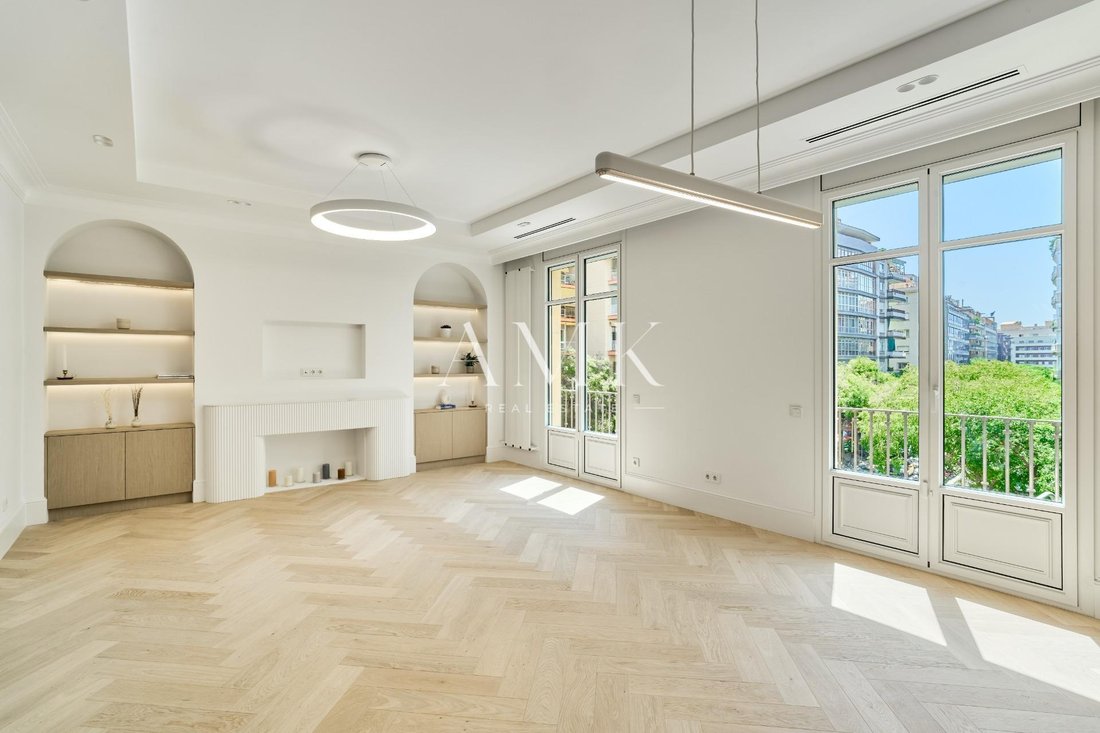 Wohnung in Sarrià-Sant Gervasi, Barcelona, Spanien 1 - 18003343