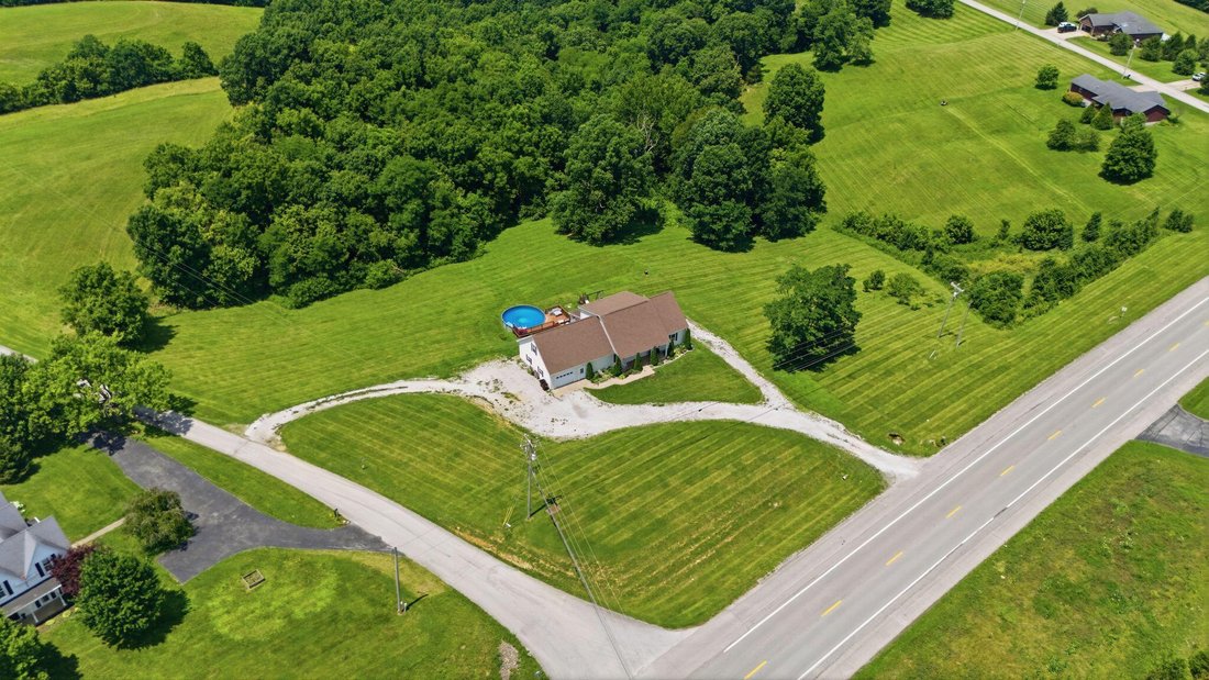 House in Owenton, Kentucky, United States 3 - 18311597