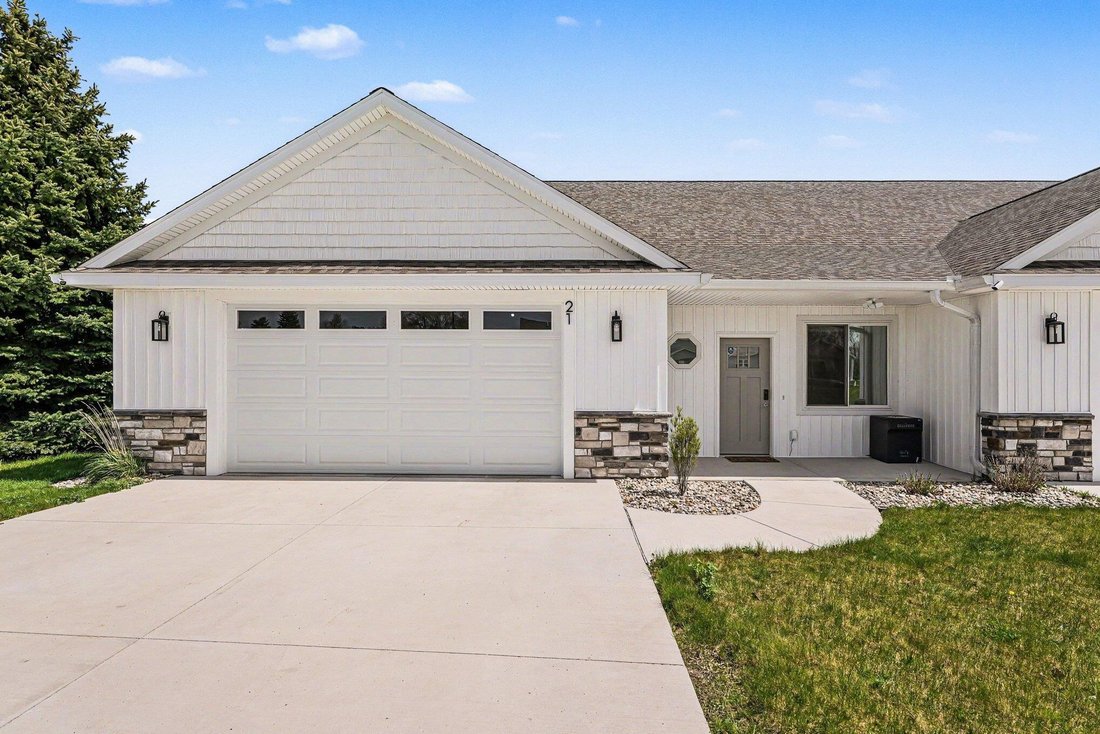 Condo in Bay City, Michigan, United States 1 - 18308175