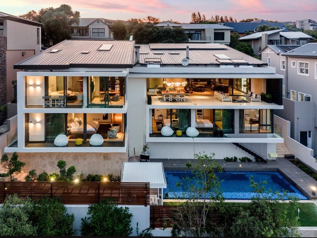 House in Broadacres, Gauteng, South Africa 1 - 18310876