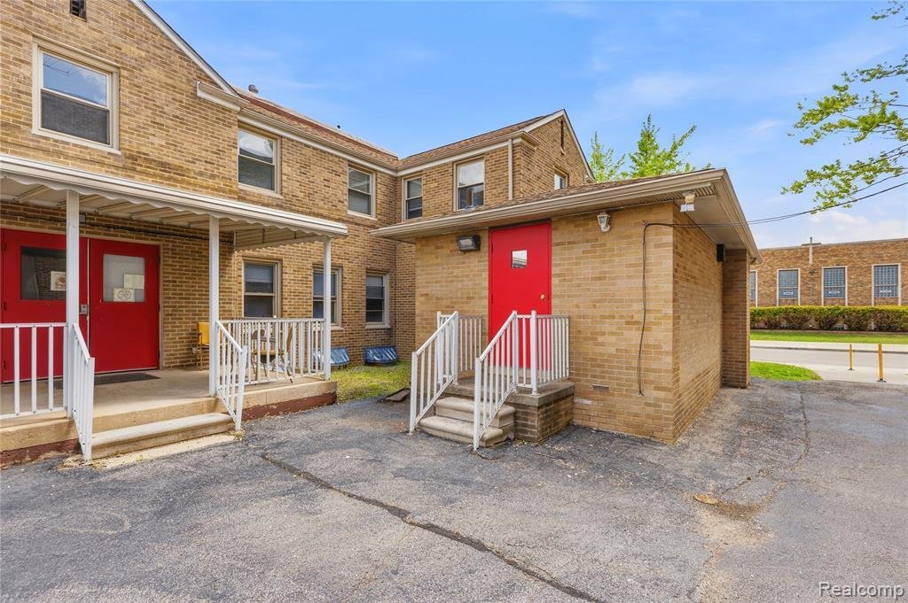 House in Melvindale, Michigan, United States 2 - 18309353