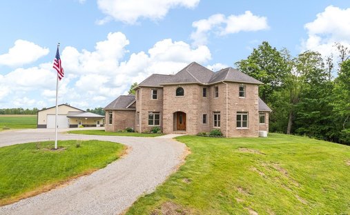 House in Hudson, Michigan, United States 1