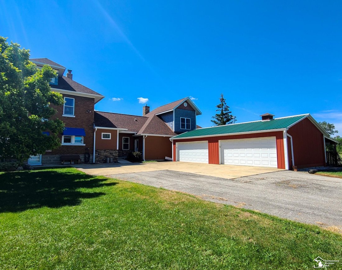 House in Newport, Michigan, United States 3 - 18309280