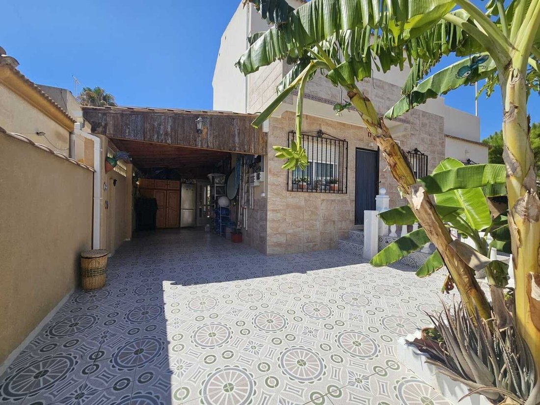 House in Torrevieja, Valencian Community, Spain 2 - 18314922