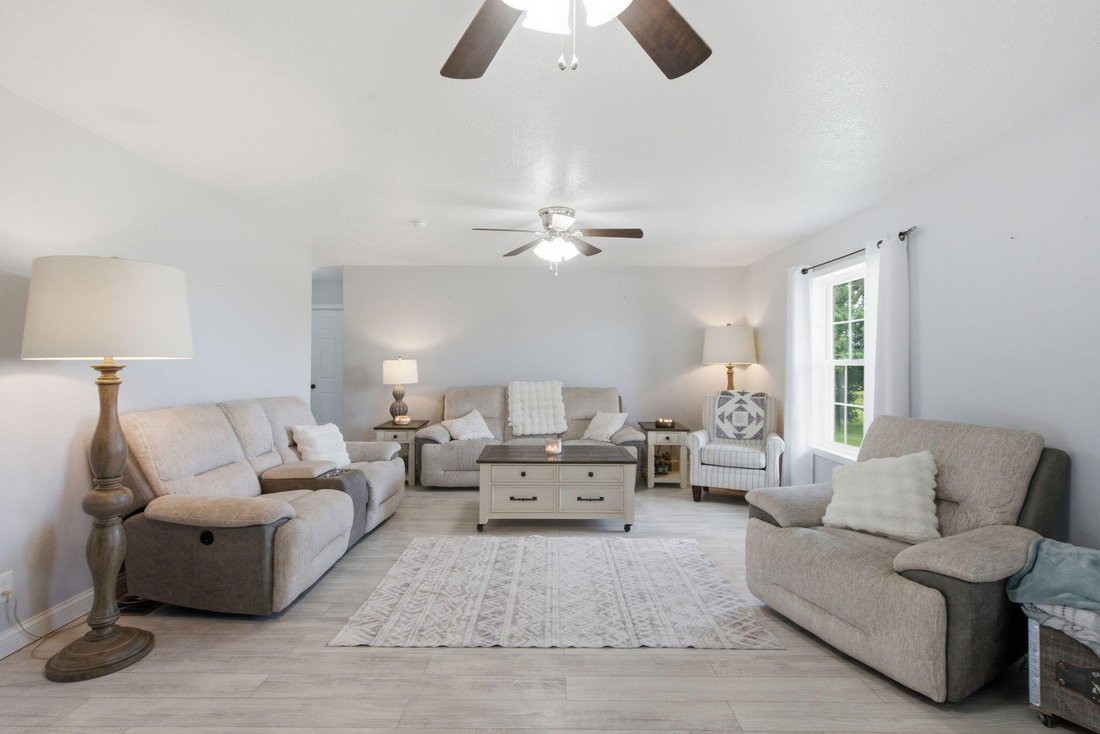 House in Owenton, Kentucky, United States 5 - 18311597