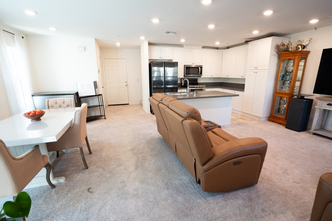 House in Fontana, California, United States 3 - 18311334