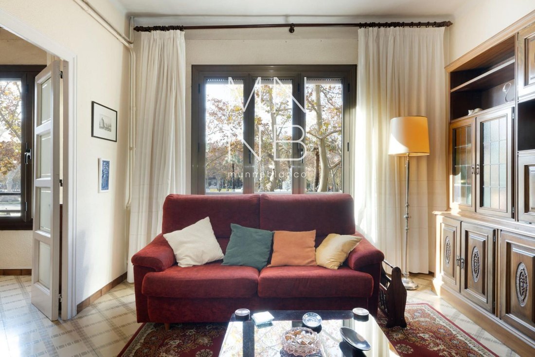 Finca in Ciutat Vella, Barcelona, Spain 3 - 18312587