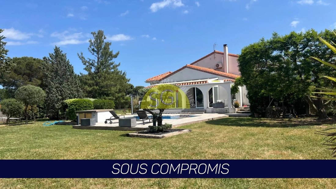 Villa in Laroque-des-Albères, Occitania, France 1 - 17835492