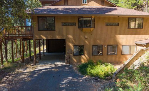 House in Twain Harte, California, United States 1