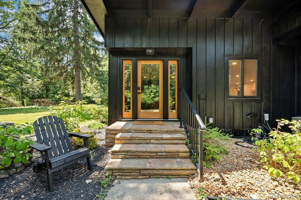 House in Sawyer, Michigan, United States 3 - 18308312