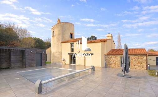 Maison à Sainte-Foy, Pays de la Loire, France 1