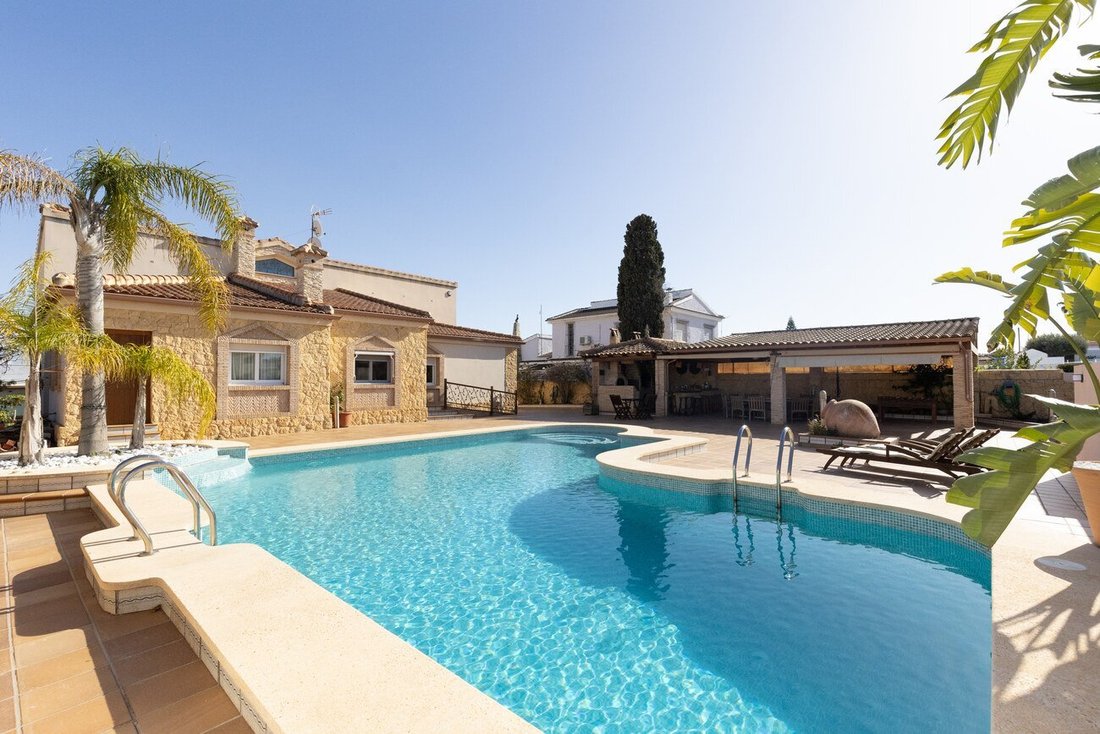 House in Torrevieja, Valencian Community, Spain 4 - 18314889