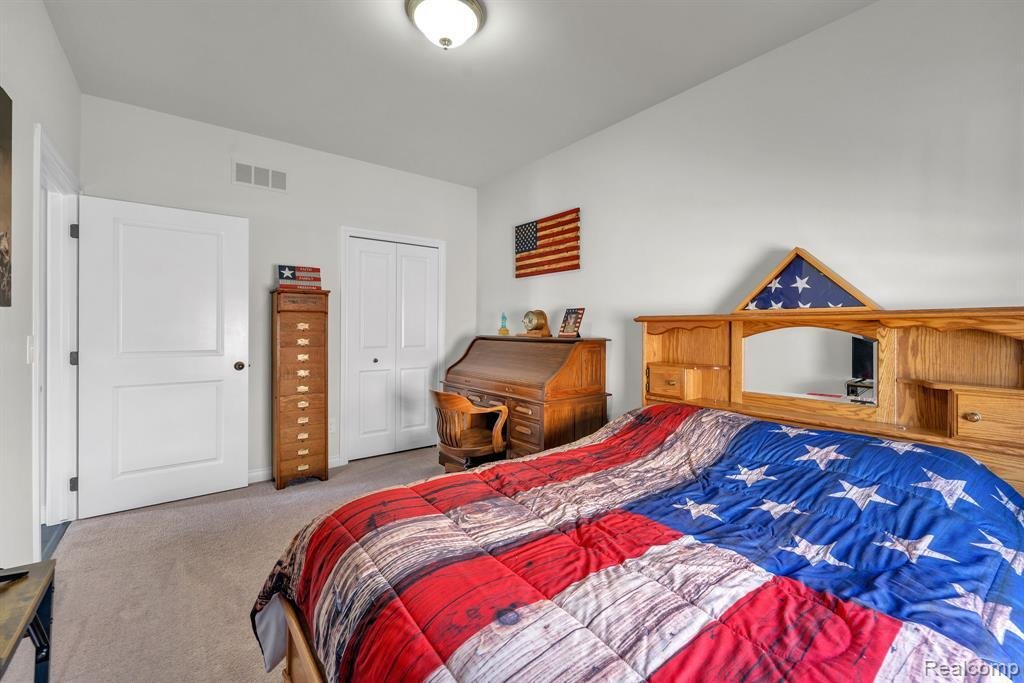 House in Commerce Charter Township, Michigan, United States 3 - 18308611