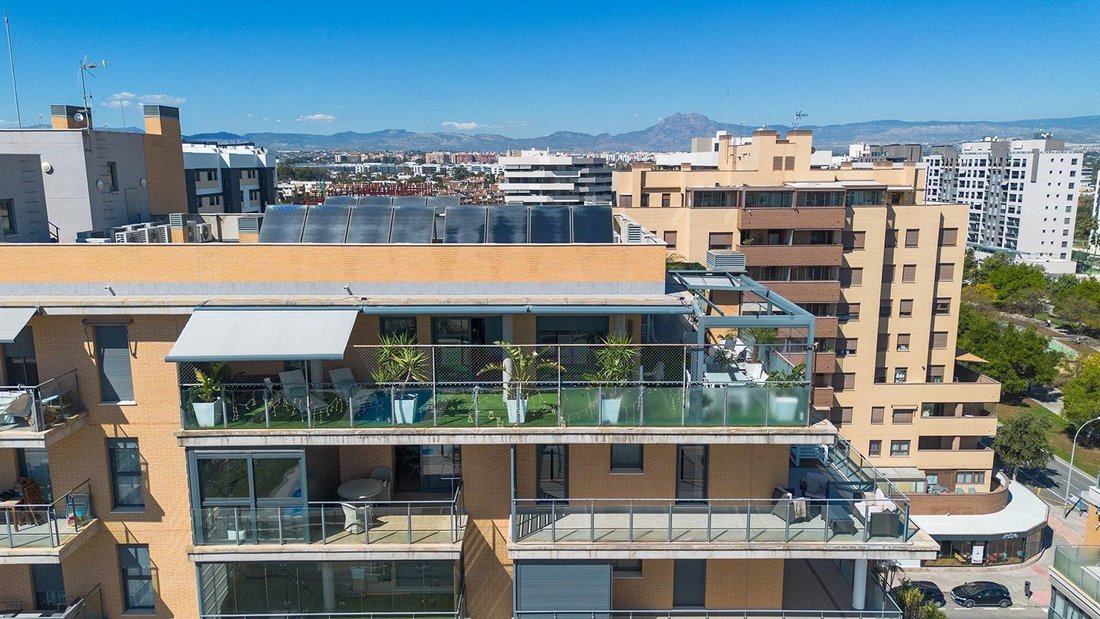 Apartment in Alicante, Valencian Community, Spain 2 - 18314868
